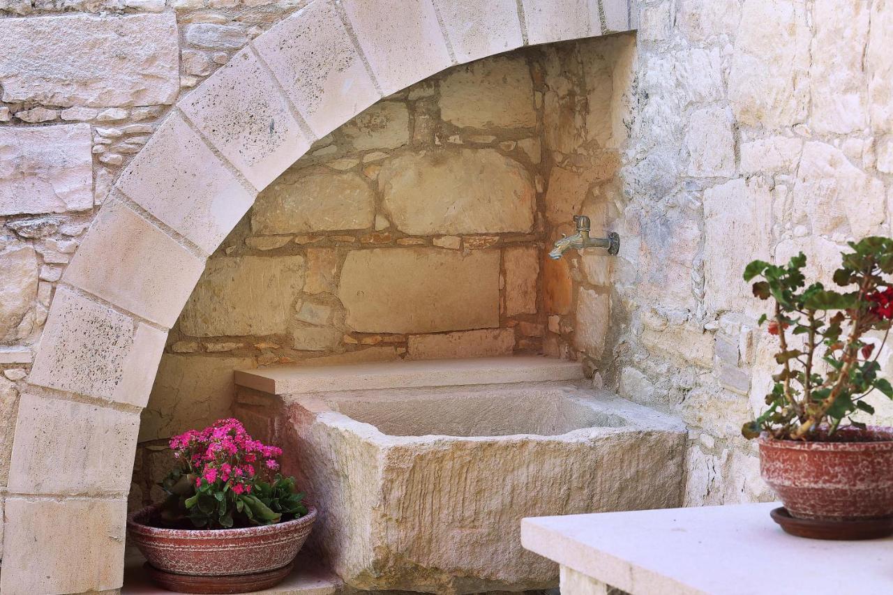 Kantara House - A Rural Retreat Of Comfort & Class! Arsos Exteriör bild